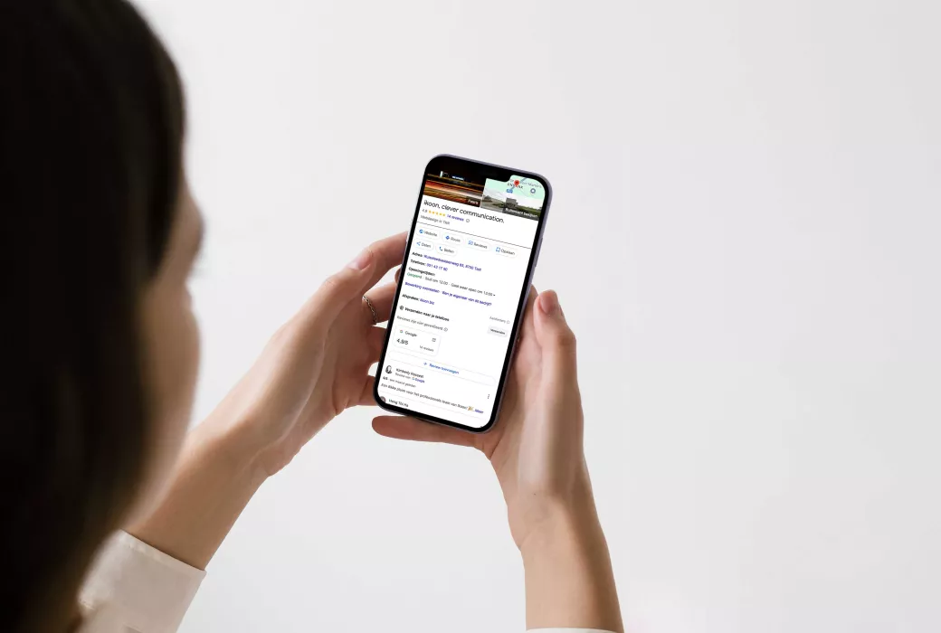 Mock up van het Google My Business-profiel van ikoon