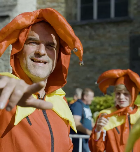 Gemeente PIttem nar op volksfeest