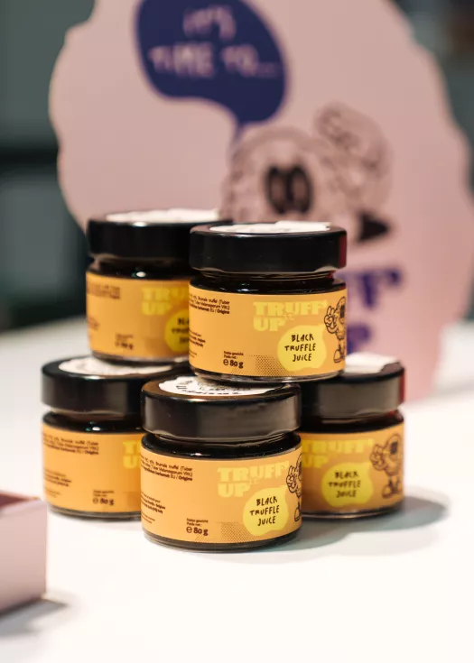 Black truffle juice